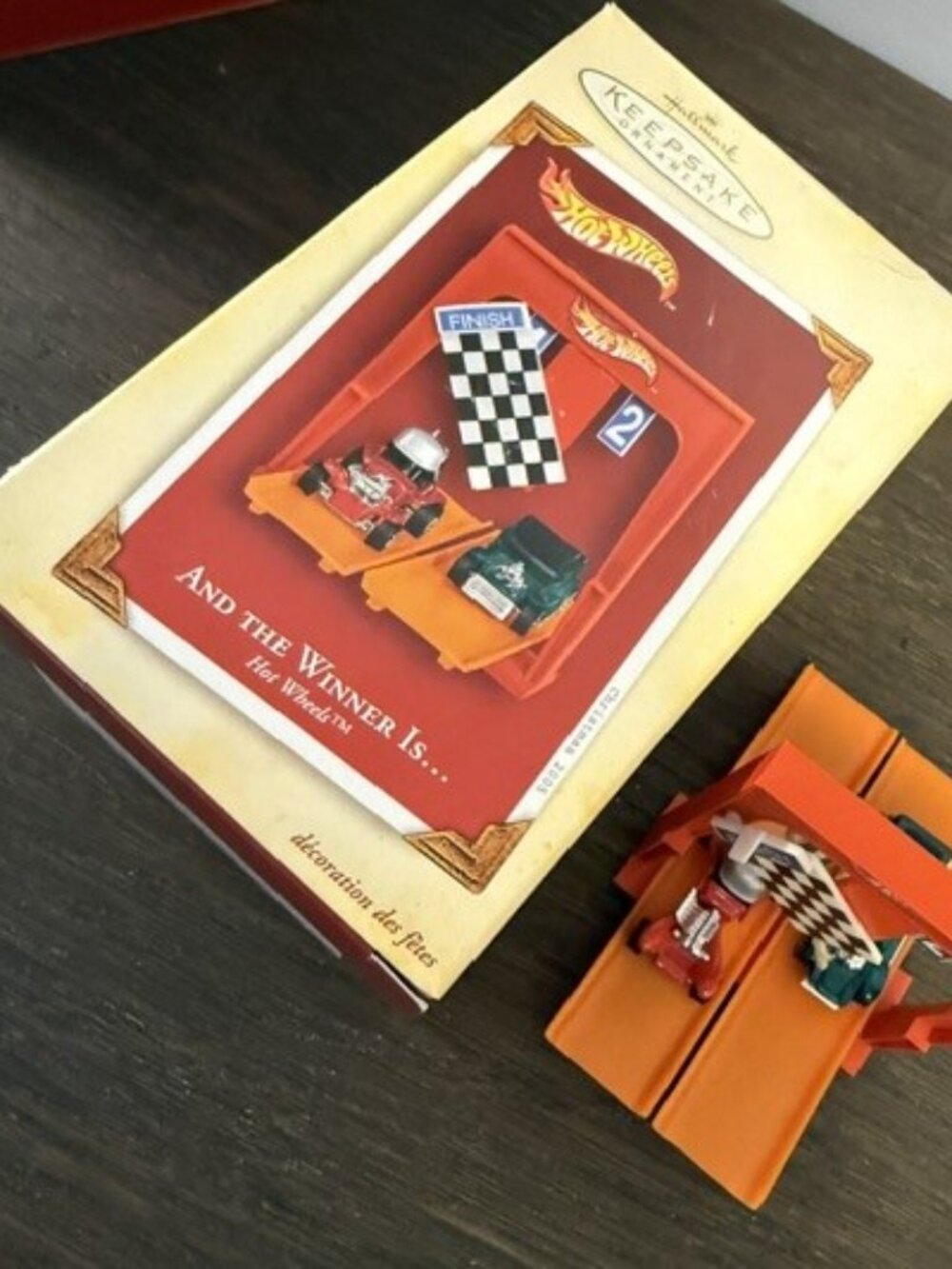 (4 for $20) 2005 Hot Wheels Hallmark Ornament - Like new